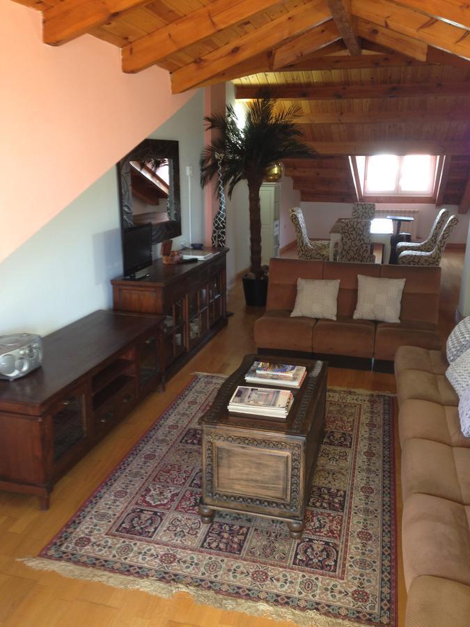 فيلا Boleta A 5 Minutos De Leon, Casa Con Jardin San Andrés del Rabanedo المظهر الخارجي الصورة
