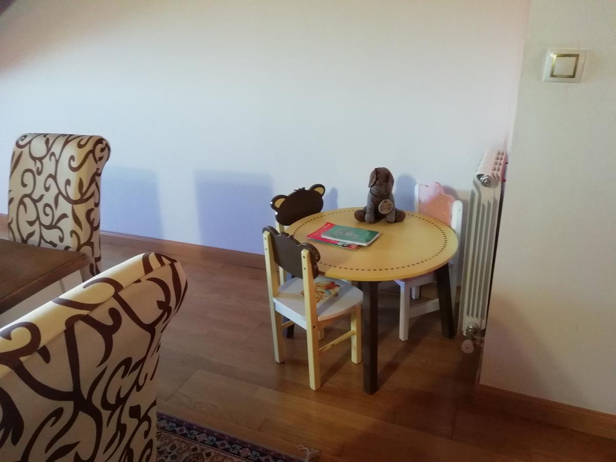 فيلا Boleta A 5 Minutos De Leon, Casa Con Jardin San Andrés del Rabanedo المظهر الخارجي الصورة