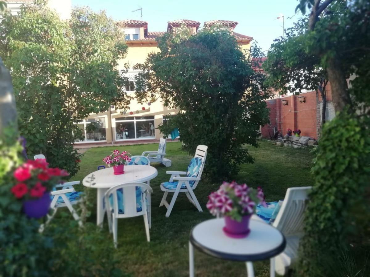 فيلا Boleta A 5 Minutos De Leon, Casa Con Jardin San Andrés del Rabanedo المظهر الخارجي الصورة