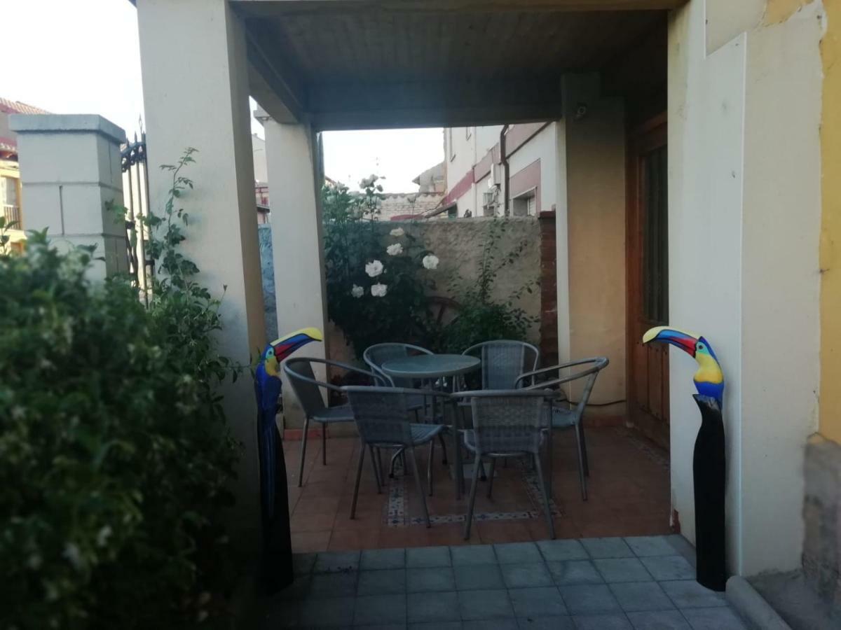 فيلا Boleta A 5 Minutos De Leon, Casa Con Jardin San Andrés del Rabanedo المظهر الخارجي الصورة