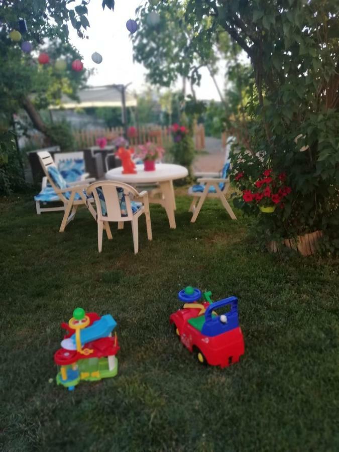 فيلا Boleta A 5 Minutos De Leon, Casa Con Jardin San Andrés del Rabanedo المظهر الخارجي الصورة